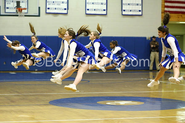 MCHS Cheerleaders