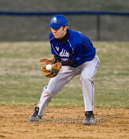 Evan Tucker