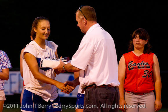 May/26/11: MCHS Varsity Softball vs Clarke Eagles. Madison wins 4-3.