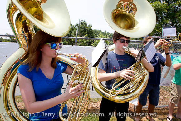 June/9/11: MCHS Varsity Softball. State Semi Final Send off