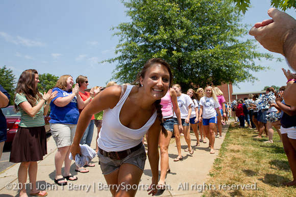 June/9/11: MCHS Varsity Softball. State Semi Final Send off