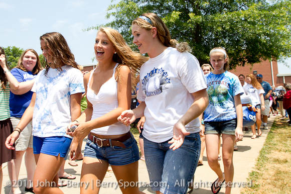 June/9/11: MCHS Varsity Softball. State Semi Final Send off