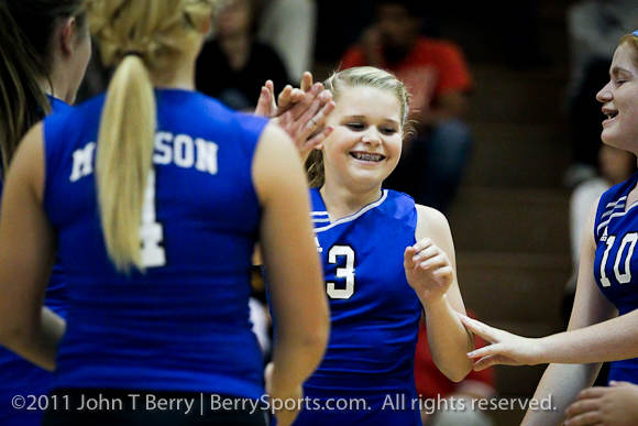 September/19/11: MCHS JV Volleyball vs Orange Hornets. Madison wins 2-1.